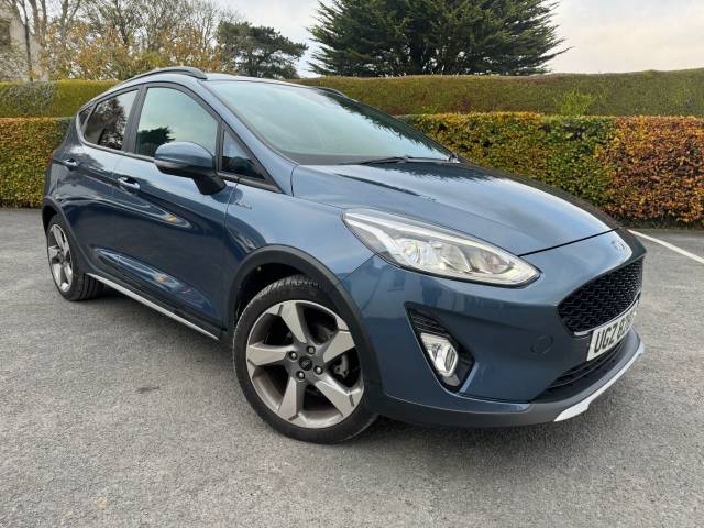 Ford Fiesta 1.0 𝐕𝐄𝐇𝐈𝐂𝐋𝐄 𝐑𝐄𝐒𝐄𝐑𝐕𝐄𝐃 Hatchback Petrol Blue