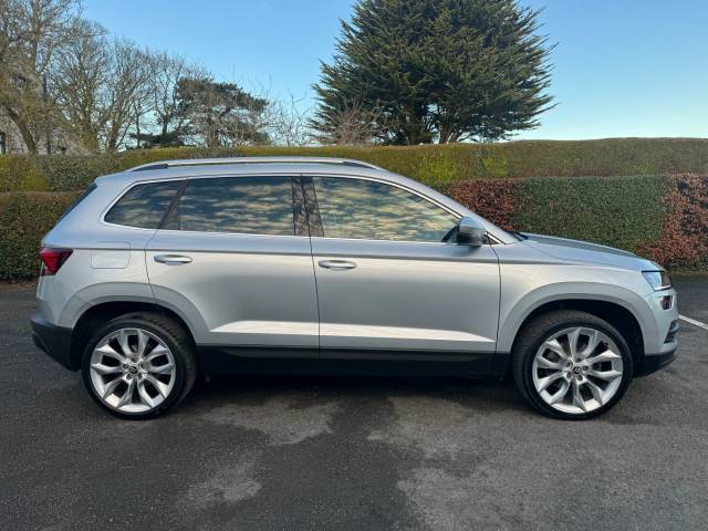 2021 Skoda Karoq 𝐕𝐄𝐇𝐈𝐂𝐋𝐄 𝐑𝐄𝐒𝐄𝐑𝐕𝐄𝐃 1.5 TSI SE L 5dr