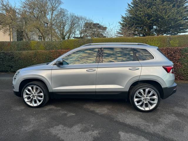 2021 Skoda Karoq 𝐕𝐄𝐇𝐈𝐂𝐋𝐄 𝐑𝐄𝐒𝐄𝐑𝐕𝐄𝐃 1.5 TSI SE L 5dr