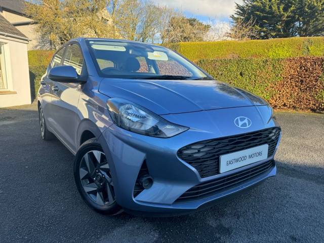 Hyundai i10 𝐕𝐄𝐇𝐈𝐂𝐋𝐄 𝐑𝐄𝐒𝐄𝐑𝐕𝐄𝐃 1.0 Advance 5dr Hatchback Petrol Blue