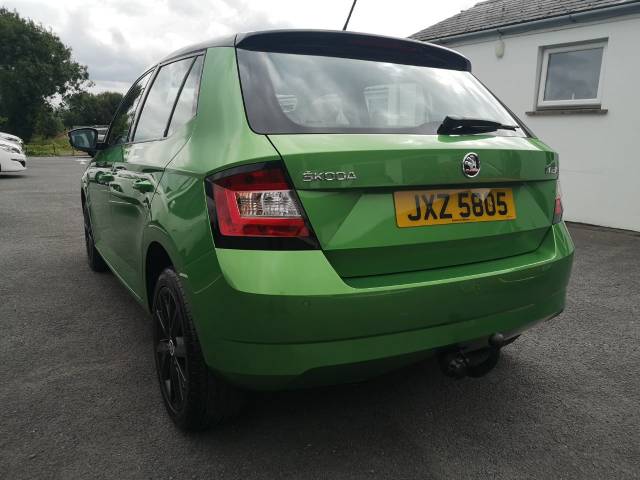 2016 Skoda Fabia 𝐕𝐄𝐇𝐈𝐂𝐋𝐄 𝐑𝐄𝐒𝐄𝐑𝐕𝐄𝐃 1.0 MPI Colour Edition 5dr