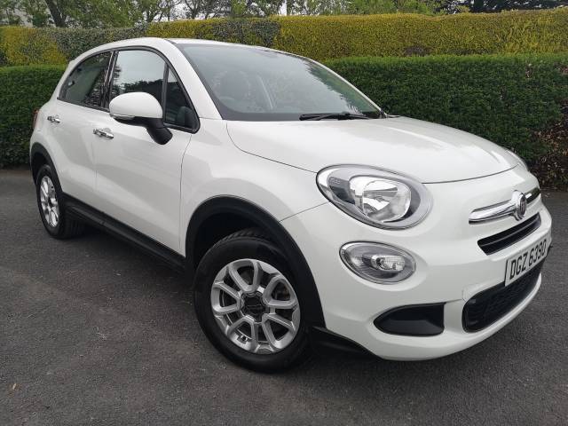 Fiat 500x 𝐕𝐄𝐇𝐈𝐂𝐋𝐄 𝐑𝐄𝐒𝐄𝐑𝐕𝐄𝐃 1.6 E-torQ Pop 5dr Hatchback Petrol White