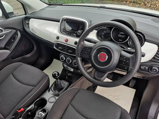 2016 Fiat 500x 𝐕𝐄𝐇𝐈𝐂𝐋𝐄 𝐑𝐄𝐒𝐄𝐑𝐕𝐄𝐃 1.6 E-torQ Pop 5dr