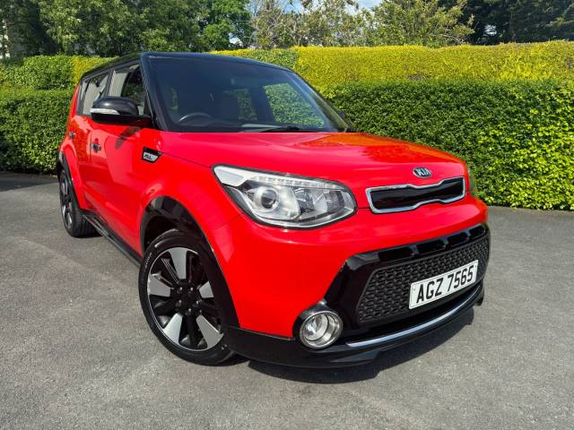 Kia Soul 𝐕𝐄𝐇𝐈𝐂𝐋𝐄 𝐑𝐄𝐒𝐄𝐑𝐕𝐄𝐃 1.6 CRDi 134 Mixx 5dr DCT Hatchback Diesel Red