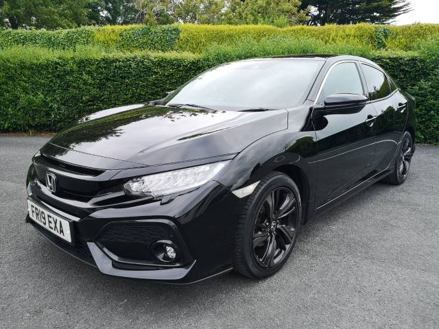 2019 Honda Civic 𝐕𝐄𝐇𝐈𝐂𝐋𝐄 𝐑𝐄𝐒𝐄𝐑𝐕𝐄𝐃 1.0 VTEC Turbo EX 5dr