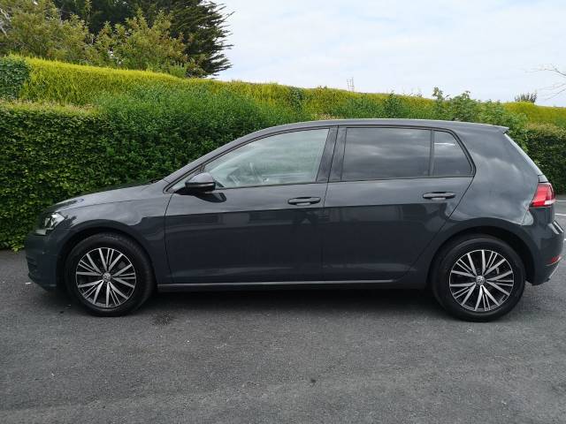 2018 Volkswagen Golf 1.6 𝐕𝐄𝐇𝐈𝐂𝐋𝐄 𝐑𝐄𝐒𝐄𝐑𝐕𝐄𝐃