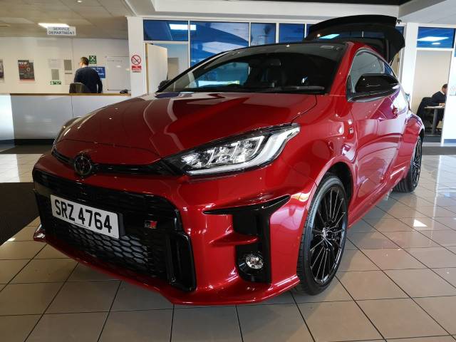 2021 Toyota Gr Yaris 1.6 𝐕𝐄𝐇𝐈𝐂𝐋𝐄 𝐑𝐄𝐒𝐄𝐑𝐕𝐄𝐃