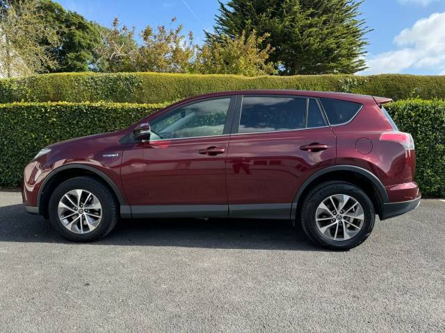 2016 Toyota Rav4 2.5 𝐕𝐄𝐇𝐈𝐂𝐋𝐄 𝐑𝐄𝐒𝐄𝐑𝐕𝐄𝐃