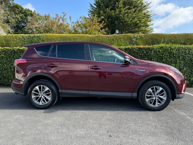 2016 Toyota Rav4 2.5 𝐕𝐄𝐇𝐈𝐂𝐋𝐄 𝐑𝐄𝐒𝐄𝐑𝐕𝐄𝐃