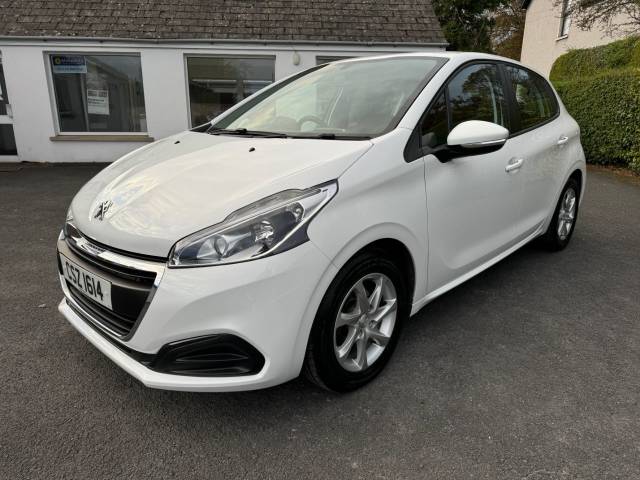 2018 Peugeot 208 1.2 𝐕𝐄𝐇𝐈𝐂𝐋𝐄 𝐑𝐄𝐒𝐄𝐑𝐕𝐄𝐃