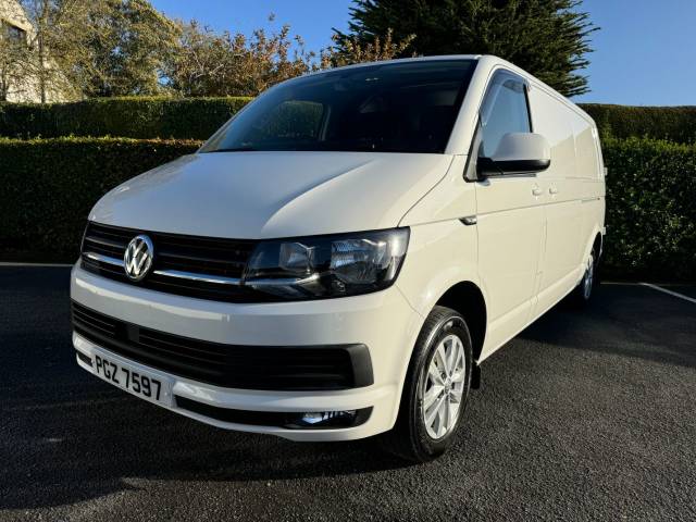 2020 Volkswagen Transporter 2.0 𝐕𝐄𝐇𝐈𝐂𝐋𝐄 𝐑𝐄𝐒𝐄𝐑𝐕𝐄𝐃