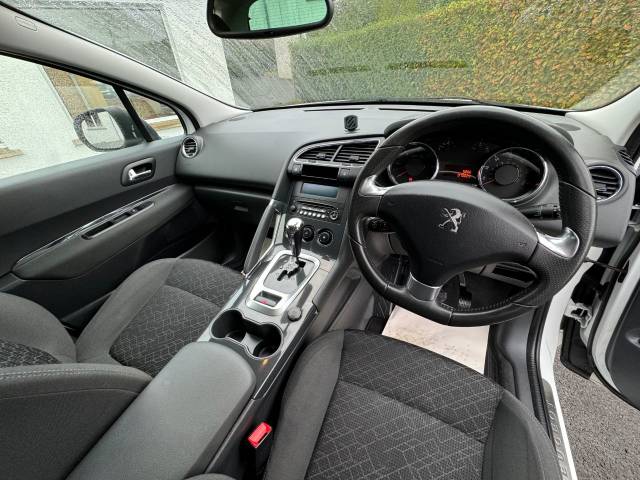 2016 Peugeot 3008 1.6 𝐕𝐄𝐇𝐈𝐂𝐋𝐄 𝐑𝐄𝐒𝐄𝐑𝐕𝐄𝐃