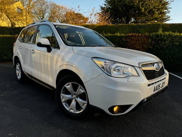 Subaru Forester 2.0 𝐕𝐄𝐇𝐈𝐂𝐋𝐄 𝐑𝐄𝐒𝐄𝐑𝐕𝐄𝐃 Estate Diesel White