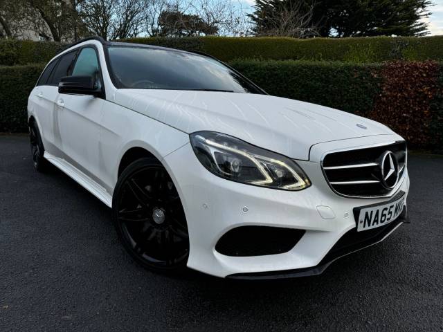 Mercedes-Benz E Class 3.0 𝐕𝐄𝐇𝐈𝐂𝐋𝐄 𝐑𝐄𝐒𝐄𝐑𝐕𝐄𝐃 E350 BlueTEC AMG Night Ed Premium 5dr 9G-Tronic Estate Diesel White