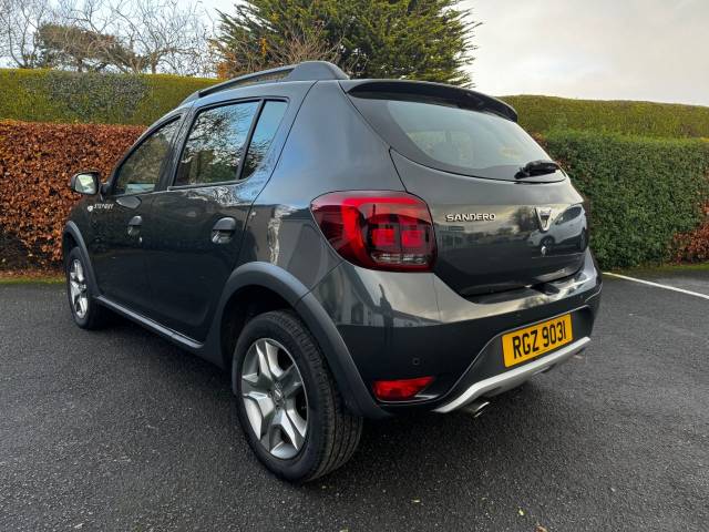 2020 Dacia Sandero Stepway 0.9 𝐕𝐄𝐇𝐈𝐂𝐋𝐄 𝐑𝐄𝐒𝐄𝐑𝐕𝐄𝐃
