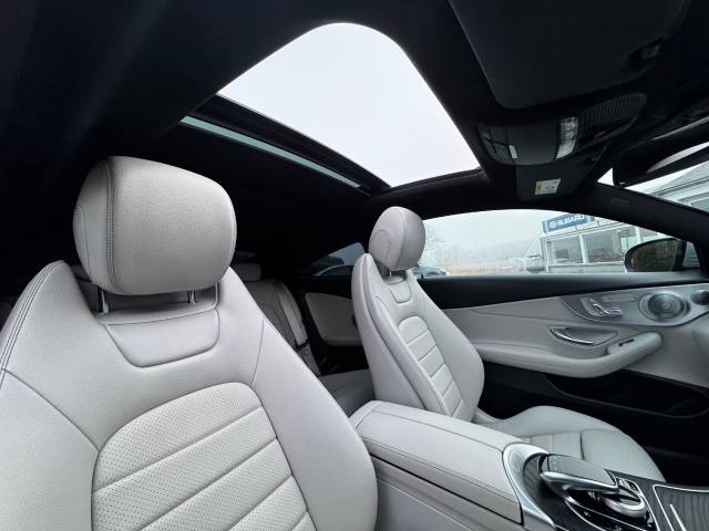 2018 Mercedes-Benz C Class 2.1 𝐕𝐄𝐇𝐈𝐂𝐋𝐄 𝐑𝐄𝐒𝐄𝐑𝐕𝐄𝐃