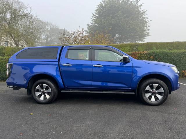 2021 Isuzu D-max 1.9 𝐕𝐄𝐇𝐈𝐂𝐋𝐄 𝐑𝐄𝐒𝐄𝐑𝐕𝐄𝐃