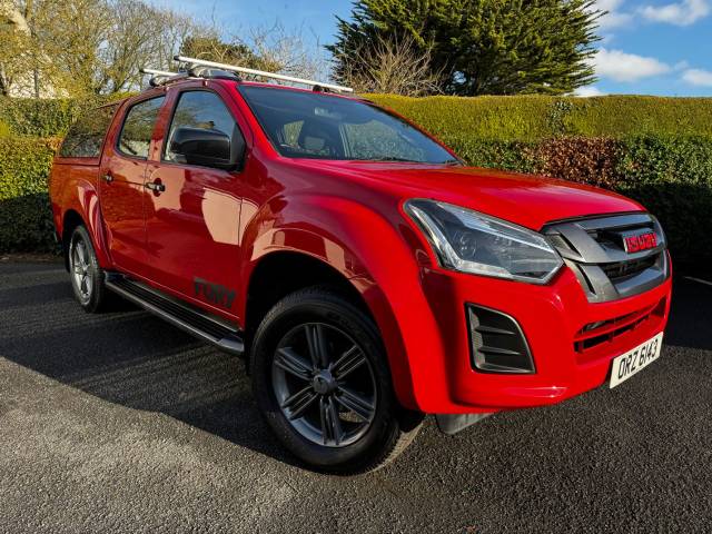 Isuzu D-max 1.9 𝐕𝐄𝐇𝐈𝐂𝐋𝐄 𝐑𝐄𝐒𝐄𝐑𝐕𝐄𝐃 Pick Up Diesel Red