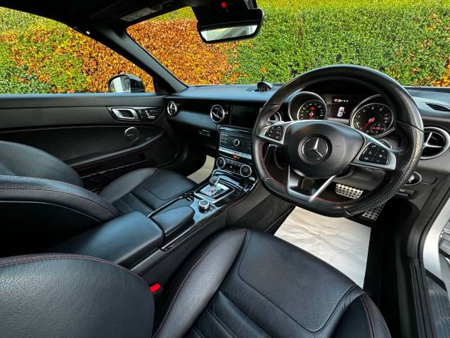2017 Mercedes-Benz SLC 2.0 𝐕𝐄𝐇𝐈𝐂𝐋𝐄 𝐑𝐄𝐒𝐄𝐑𝐕𝐄𝐃