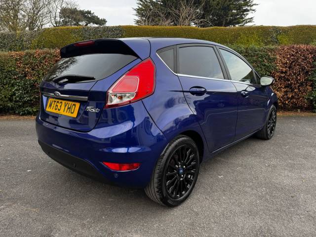 2013 Ford Fiesta 1.6 𝐕𝐄𝐇𝐈𝐂𝐋𝐄 𝐑𝐄𝐒𝐄𝐑𝐕𝐄𝐃
