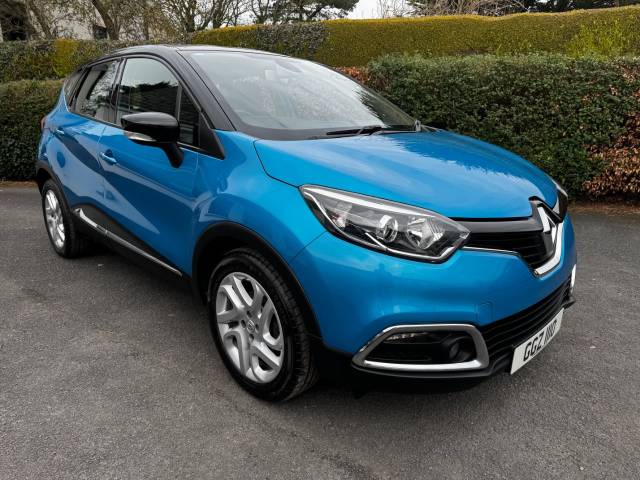 2017 Renault Captur 1.5 𝐕𝐄𝐇𝐈𝐂𝐋𝐄 𝐑𝐄𝐒𝐄𝐑𝐕𝐄𝐃