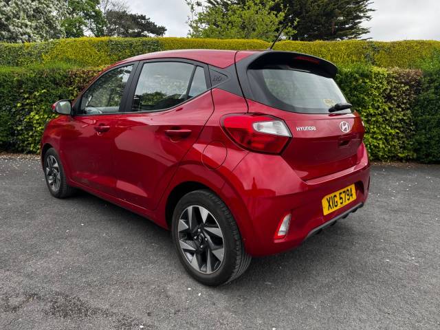 2024 Hyundai i10 1.0 𝐕𝐄𝐇𝐈𝐂𝐋𝐄 𝐑𝐄𝐒𝐄𝐑𝐕𝐄𝐃