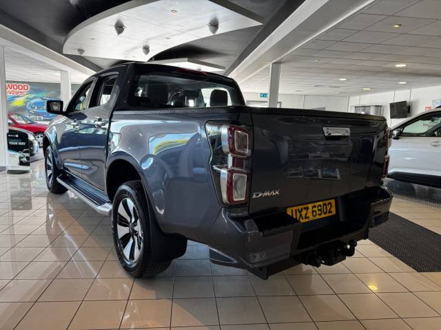 2021 Isuzu D-max 1.9 𝐕𝐄𝐇𝐈𝐂𝐋𝐄 𝐑𝐄𝐒𝐄𝐑𝐕𝐄𝐃