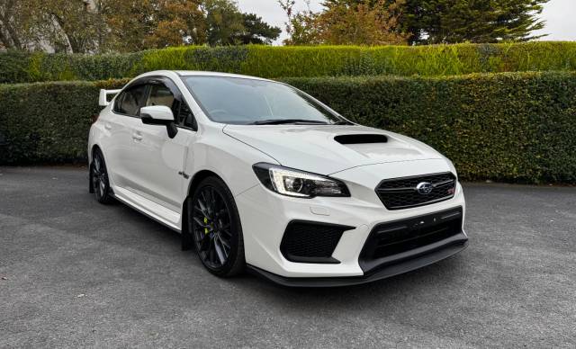 Subaru WRX STi 2.5 WRX STi Final Edition 4dr Saloon Petrol White