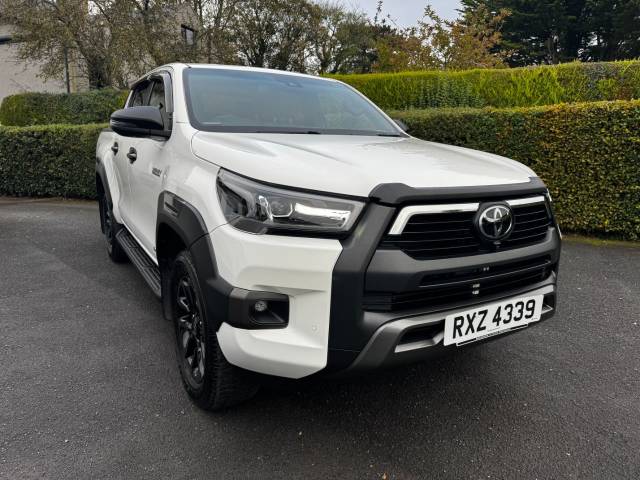 2022 Toyota Hilux 2.8 𝐕𝐄𝐇𝐈𝐂𝐋𝐄 𝐑𝐄𝐒𝐄𝐑𝐕𝐄𝐃