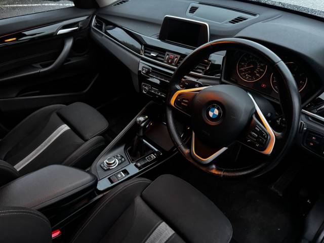 2016 BMW X1 2.0 𝐕𝐄𝐇𝐈𝐂𝐋𝐄 𝐑𝐄𝐒𝐄𝐑𝐕𝐄𝐃